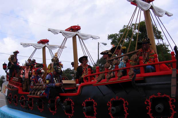 pirate boat parade